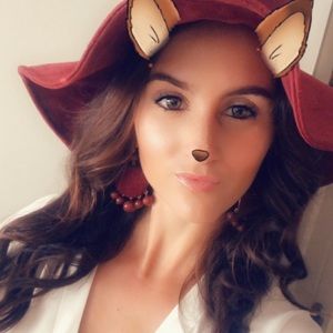 Meet your Posher, Colleen